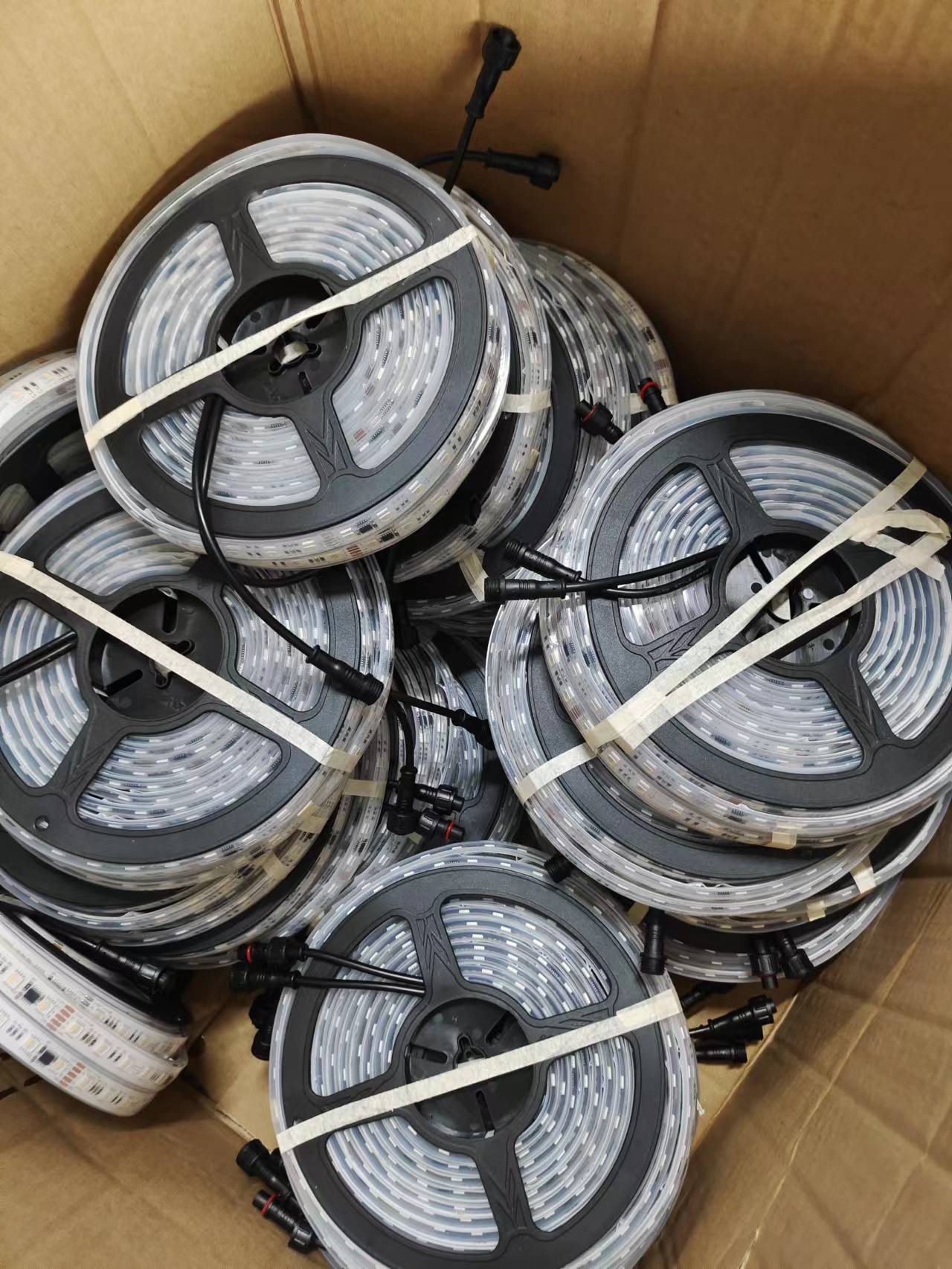 waterrproof dmx512 led strip.jpg